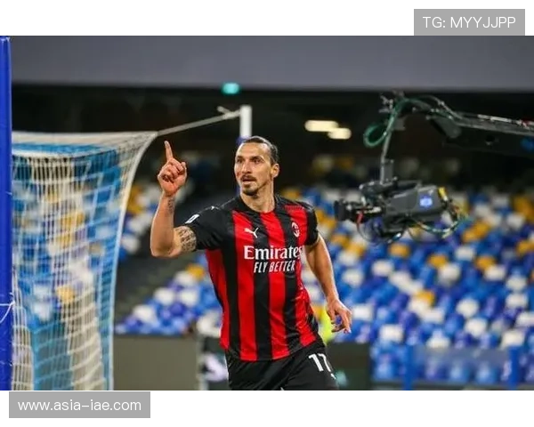 伊布健身房一坐就是几个小时，旁边的人都懵了这也太猛了吧！